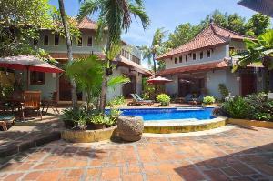 Villa Naga Maya, Kuta