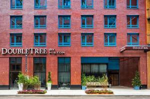 DoubleTree By Hilton New York Times Square West, New York City