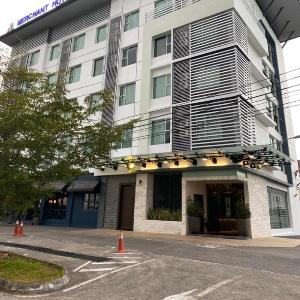 Kuching Hotels With Room Service Deals At The 1 Hotel With Room Service In Kuching Malaysia