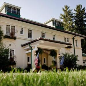 The Belvedere Inn & Restaurant