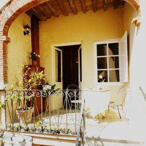 Antica Residenza Santa Chiara -City Center