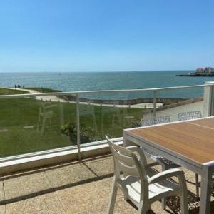 Appartement Royan 2 pièces 4 personnes - FR-1-494-33