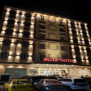 Blitz Hotel Batam Centre