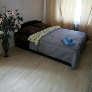 Obolonskiy Prospekt Apartments 10