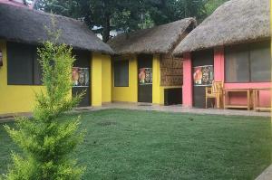 LAZY BEAR RESORT & CAFE, Bhimtal