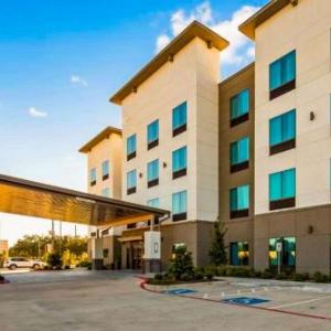 Comfort Inn & Suites Houston I-45 North - IAH