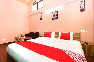 OYO 40149 Hotel Divine Point, Chail