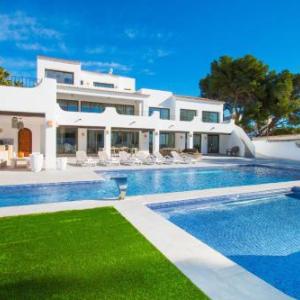 Villa Mar Coral by Abahana Luxe