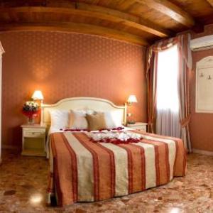 Hotel Conterie