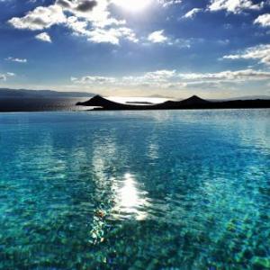 Villa Acqua · Gorgeous pool villa stunning sea views helipad!