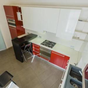 наб-реки-Фонтанки-17 самый центр СПб метро Гостиный Двор 100 метров до Аничкова моста