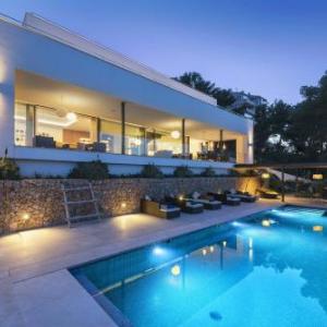 Villa Marvelo