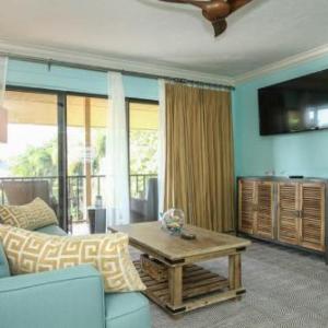 Park Shore Resort 3rd Floor Bldg.E End Unit