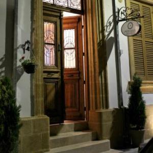 Pedieos Guest House
