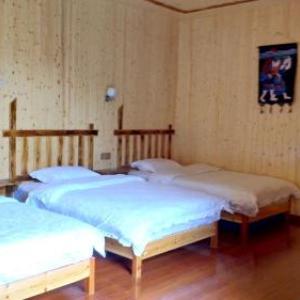 One step to heaven inn-National forest Park-English Service-Free Tour-Itinerary Planning-Reverse Route Sightseeing with Almost No Queues