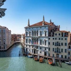 Ca' del Mercante Grand Canal