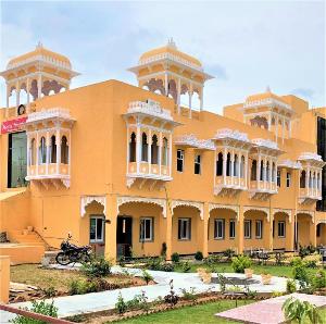 Krishna restaurants and resort, Ranakpur