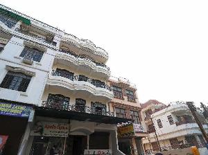 OYO 19629 Royal Stay Inn, Allahabad