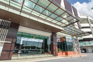 Hotel Holmes Gp, Kulai