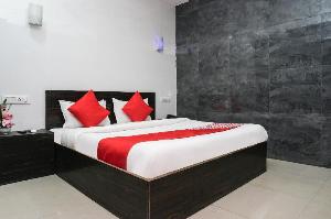 OYO 30626 Hotel City Pearl, Jalgaon