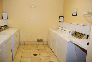 Candlewood Suites Elkhart, an IHG Hotel, Elkhart