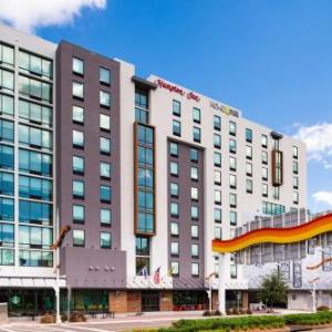 Yuengling Center Hotels - Home2 Suites By Hilton Tampa Downtown Channel District