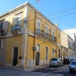 Apartment with 2 bedrooms in Siracusa with wonderful city view furnished balcony and WiFi 300 m from the beach