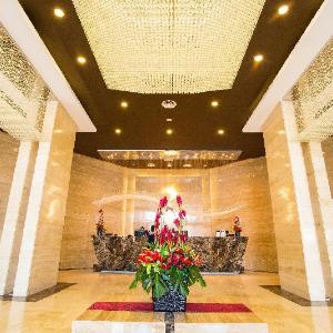Hotel Royale Signature