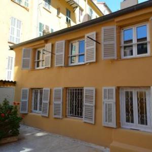 Appartement duplex de charme 4 personnes Quartier du Port à Nice