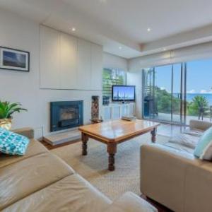 9 Charmandene Court Cowes