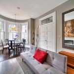 2123 Northwest Apartment #1015 Apts