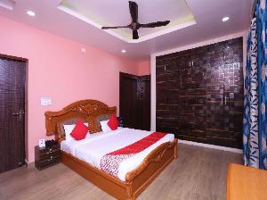 OYO Flagship 11659 Kalinga Regency, Bhubaneswar