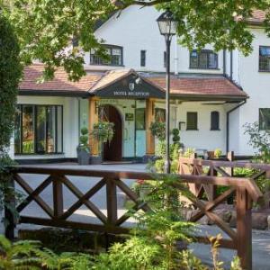 Storyhouse Chester Hotels - Macdonald Craxton Wood Hotel & Spa