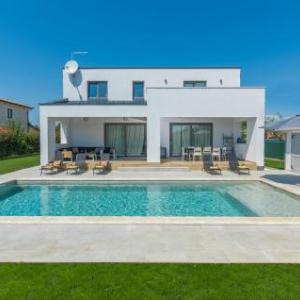 Villa Gina