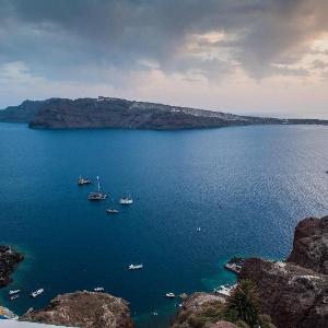 Hyperion Oia Suites