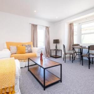 Elm - Three Tuns Apartments Pettistree Wickham Market - by Aldeburgh Coastal Cottages