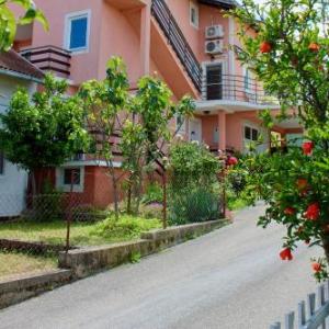 Apartments with parking space Bilice Krka - 13545