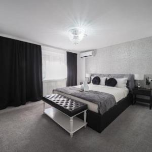 For You Apartments Gold & Silver