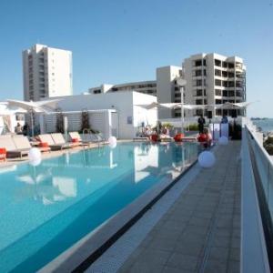 Art Ovation Hotel Autograph Collection