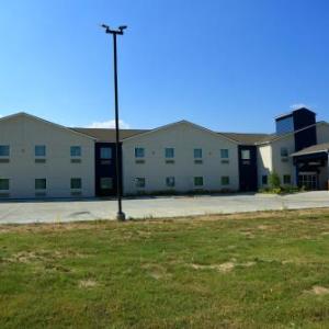 Americas Best Value Inn & Suites Prairieville