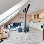 Jane's Attic Apartment Prague