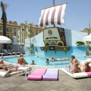 Club Anastasia - Family Hotel