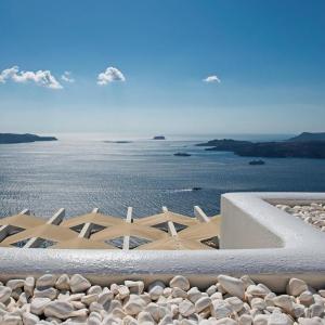 Caldera's Lilium Villas