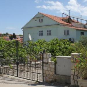 Apartments and rooms with parking space Mali Losinj (Losinj) - 2495