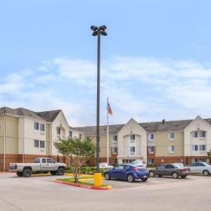 Candlewood Suites Beaumont Hotel