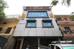 SPOT ON 39956 Shree Ram Guest House, Haldwani