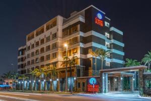 Comfort Suites Fort Lauderdale Airport & Cruise Port, Dania Beach