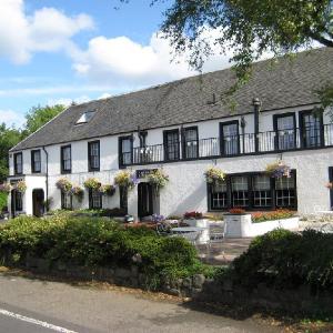 Uplawmoor Hotel