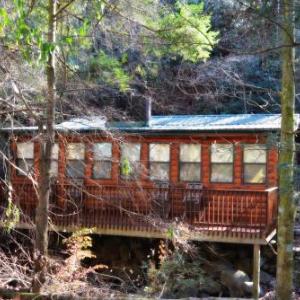 Little Creek Cabin