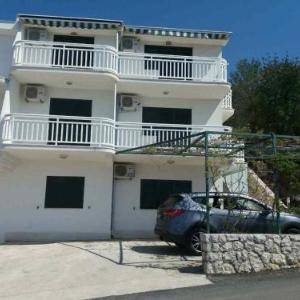 Apartments with a parking space Podgora Makarska - 12807